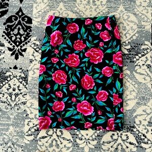 Roses Skirt